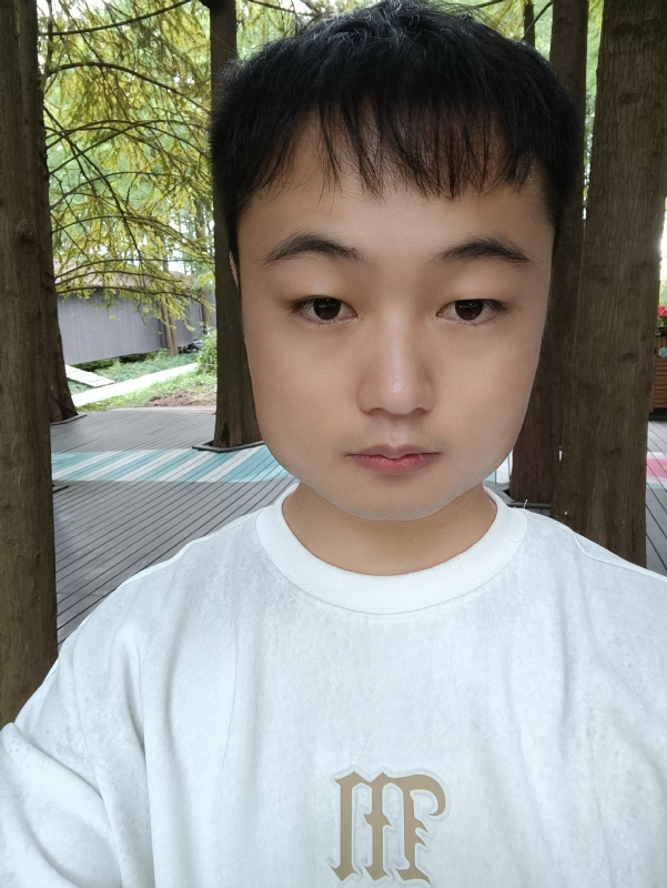 故人似的第一张照片--开封交友中心